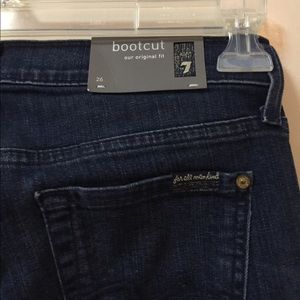 7 For All Mankind Original Fit Bootcut Size 26 NWT